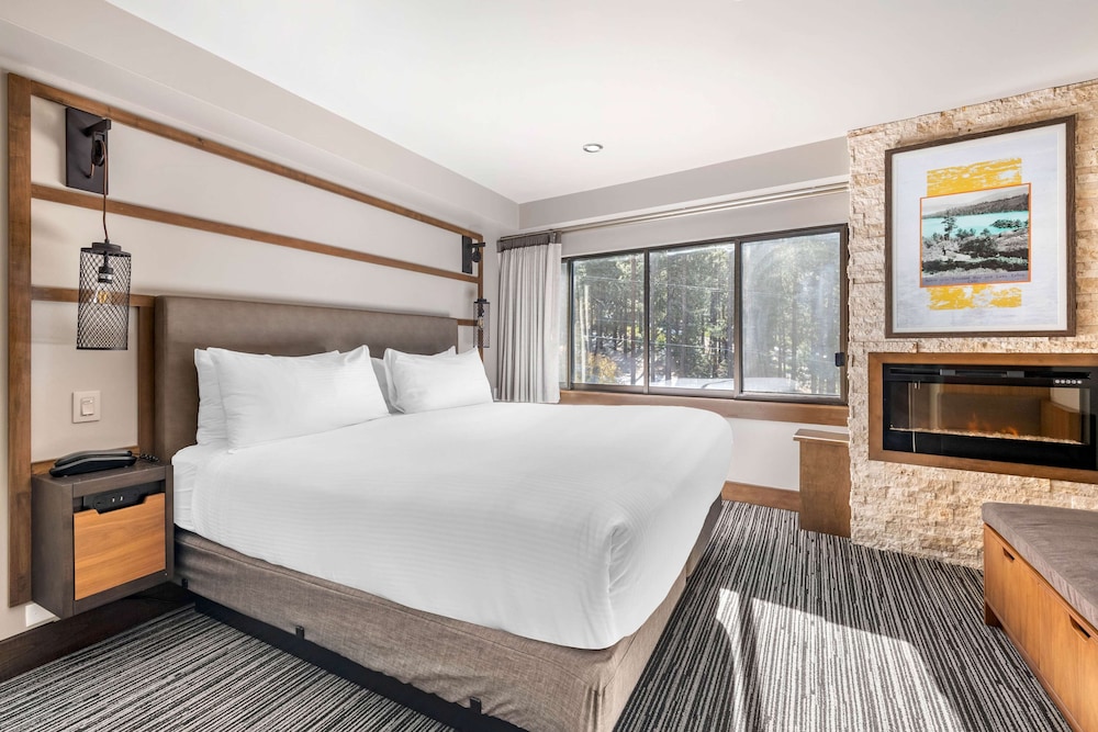 San Francisco Vacations - Hilton Vacation Club Tahoe Seasons Lake Tahoe - Property Image 29