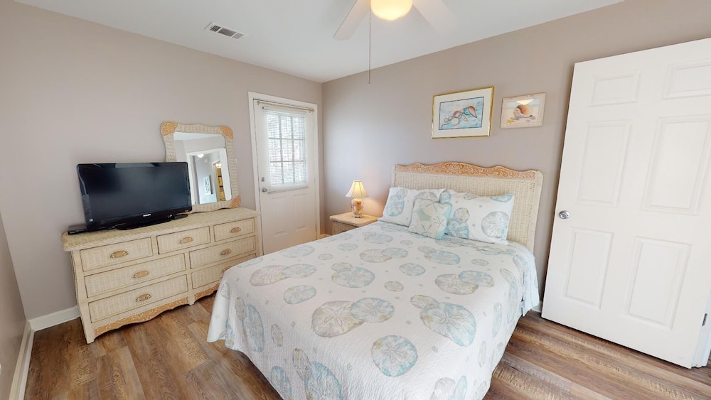 South Beach Ocean E by Tybee Vacation Rentals