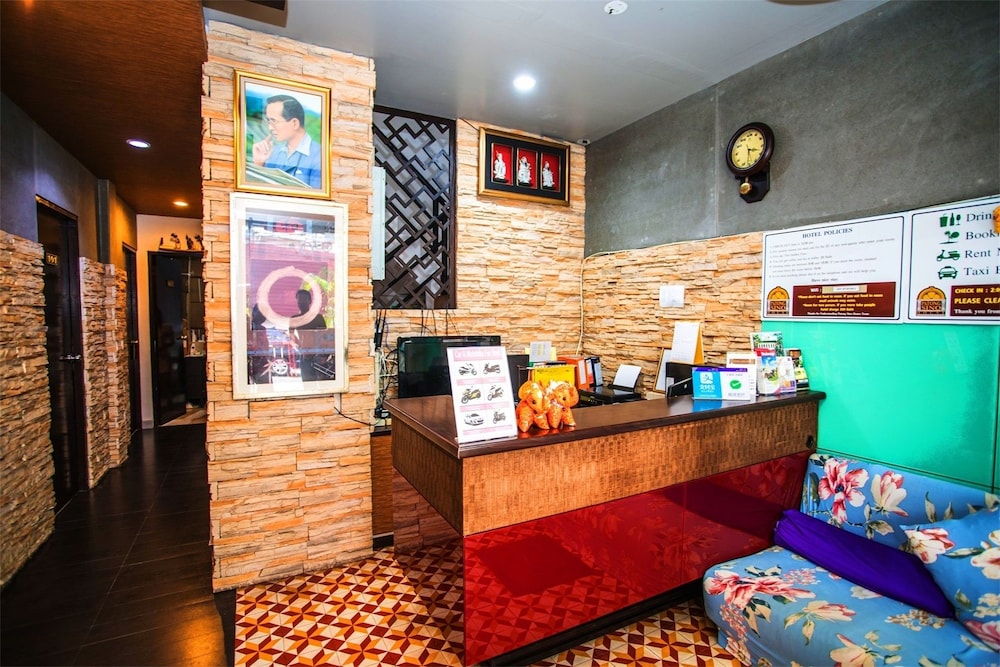 Patong Sino House