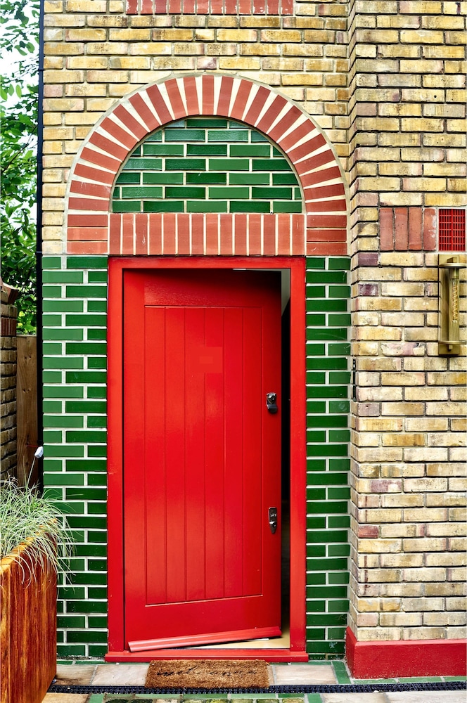 Modern Bright - 3 Bed House in Notting Hill