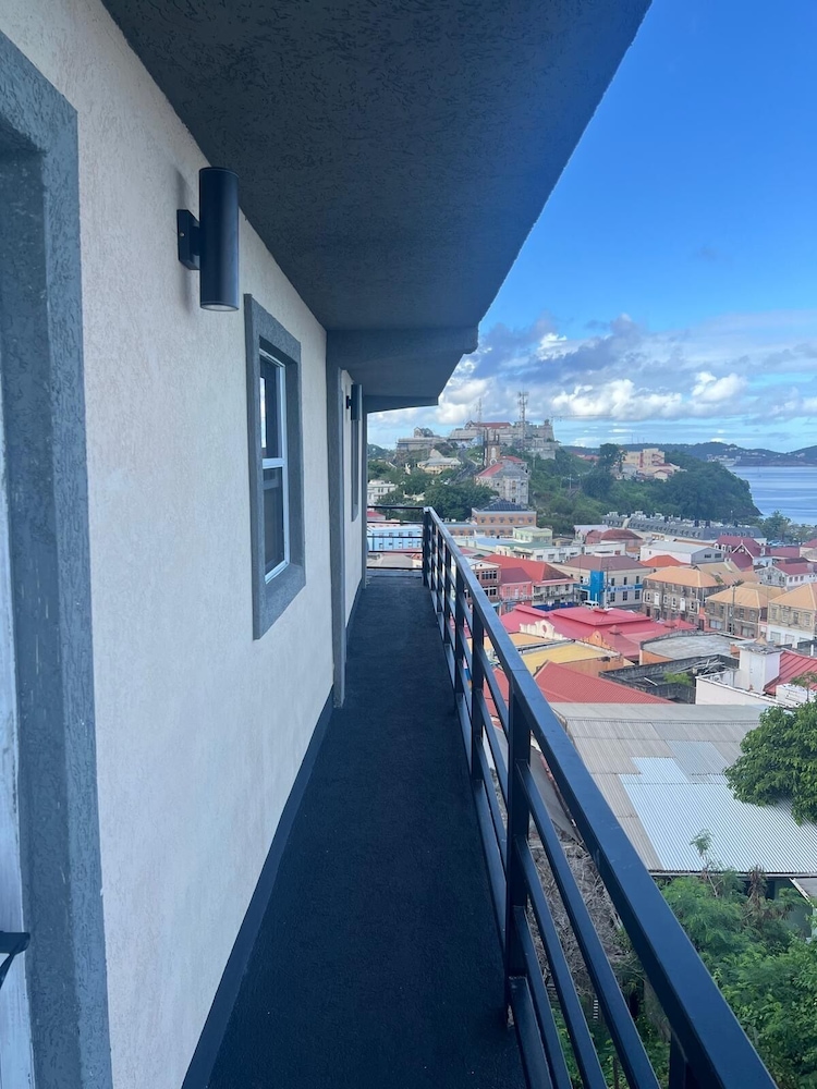Oceanview Suites, photo 7