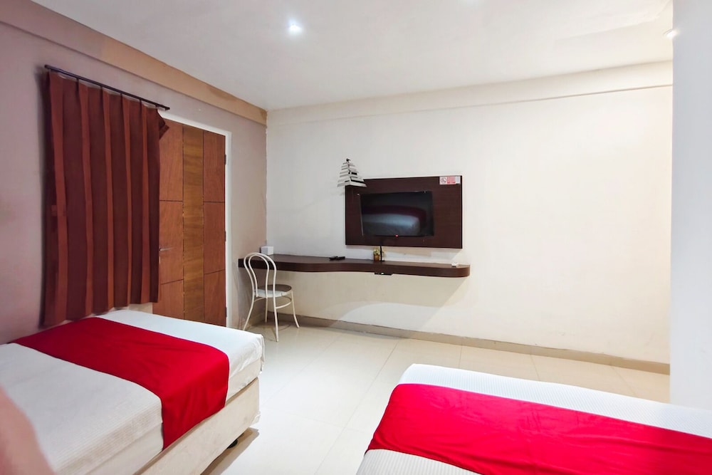 TwoSpaces Living at Kutisari Residence