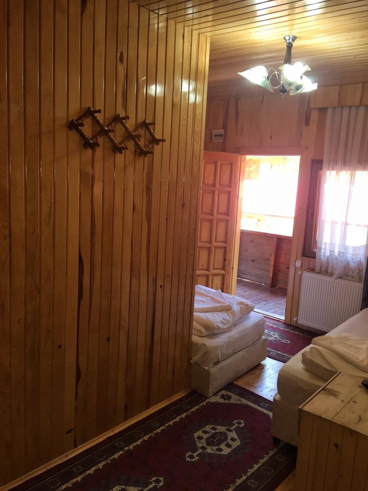 Uğur Motel