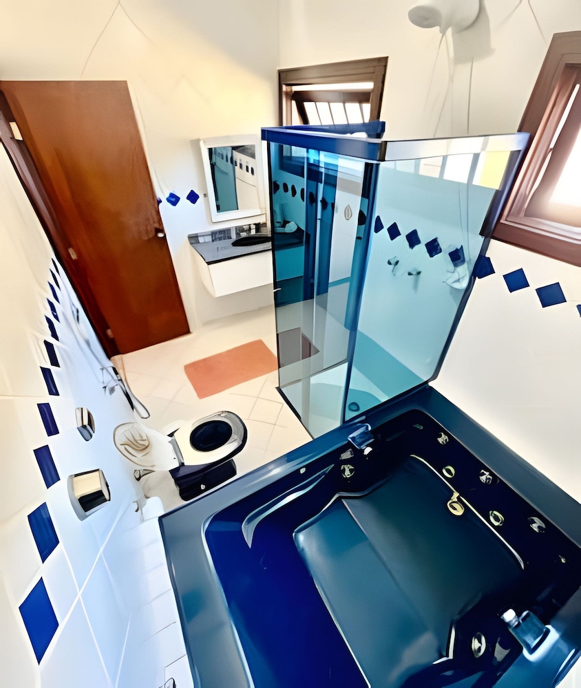 Casa com piscina em Acapulco Guarujá SP3
