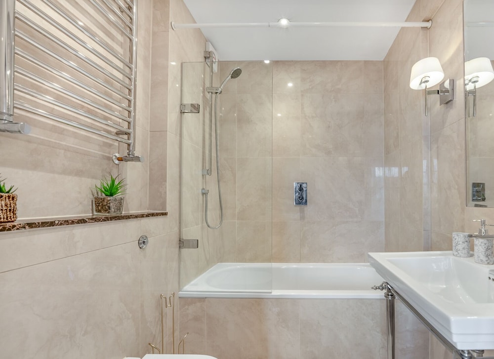 Forset Court Residences