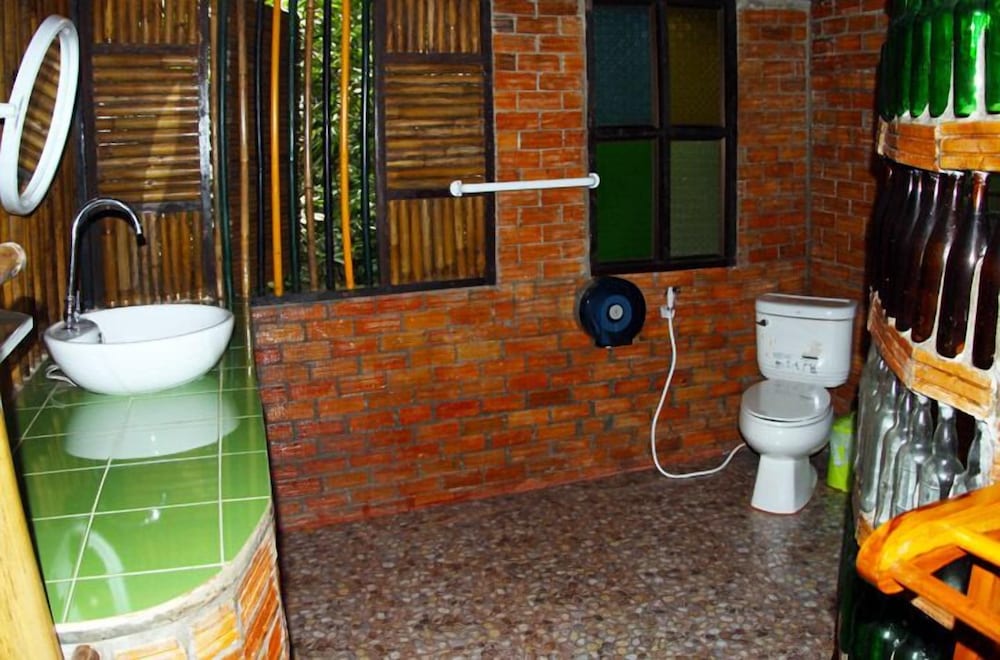 Khao Sok Tree House