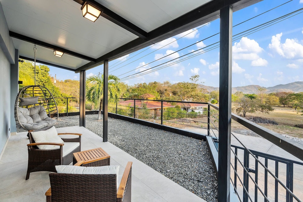 Brand-New 6BD Giant with Private Pool by SPCR