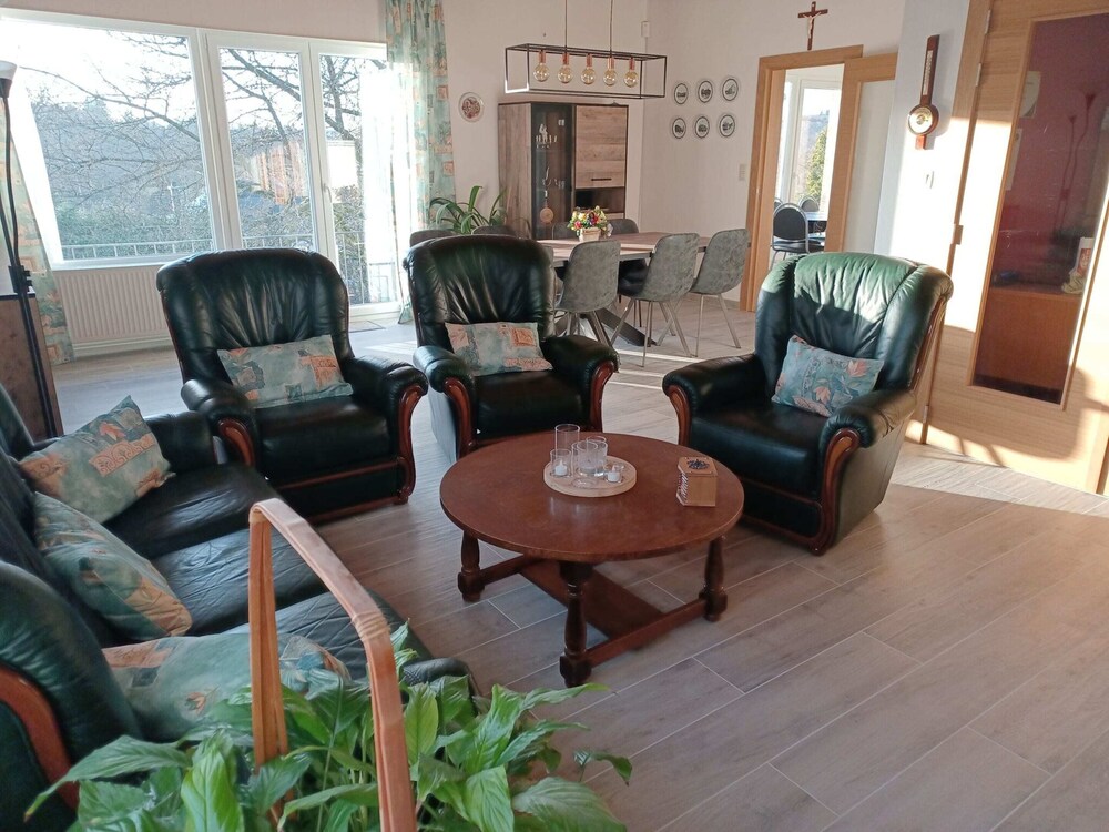 A Villa Between the Town Centre and the Forest view 4