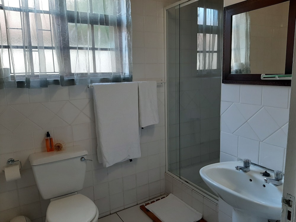 iNkosi Eco Lodge