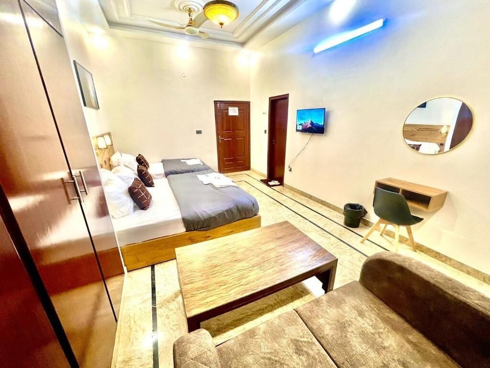 Penthouse in Playa del Ingles With Lovely View