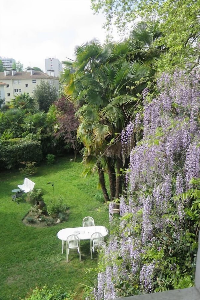 Villa Dampierre view 4