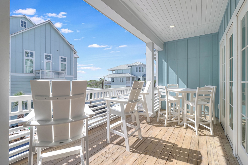 Dock Holiday 212 COA