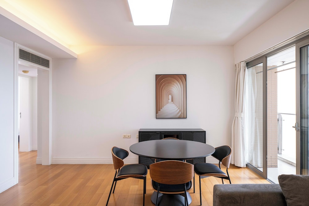 Tyms Family 3BR 2BA Apt Xujiahui Metro