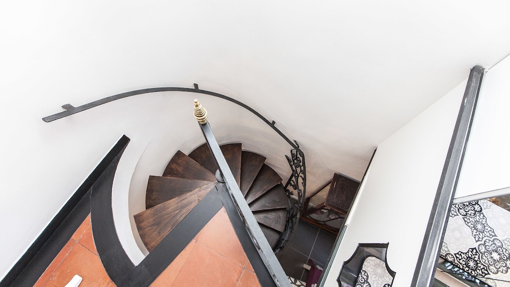 Rental In Rome Orsini Apartment