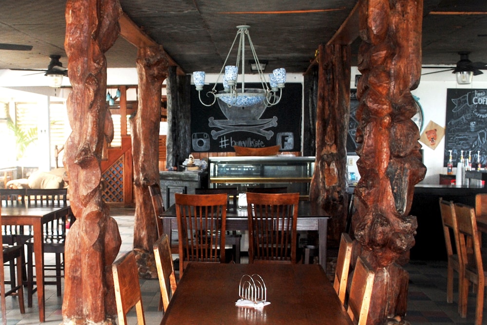 Sea Front Inn