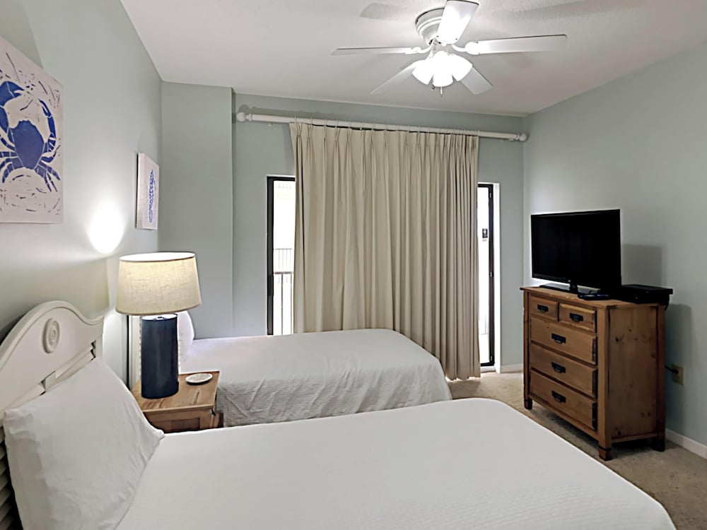 The Palms of Orange Beach by Southern Vacation Rentals