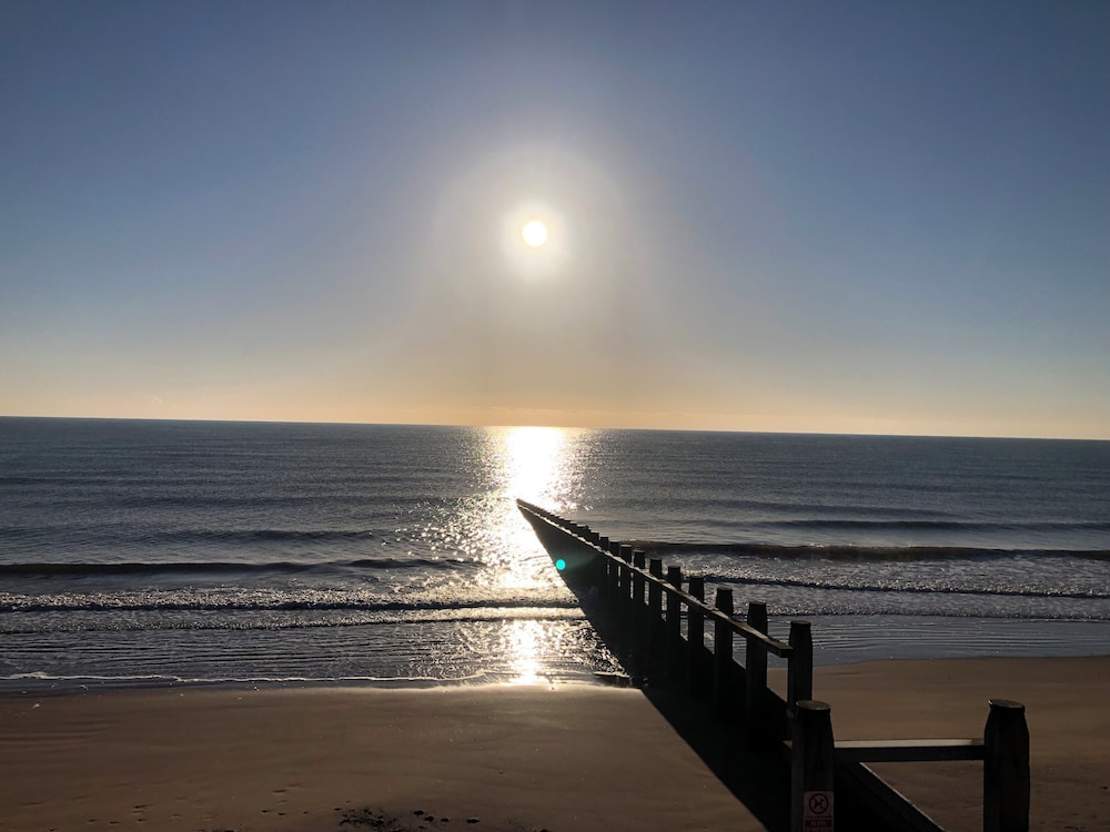 Sunny View