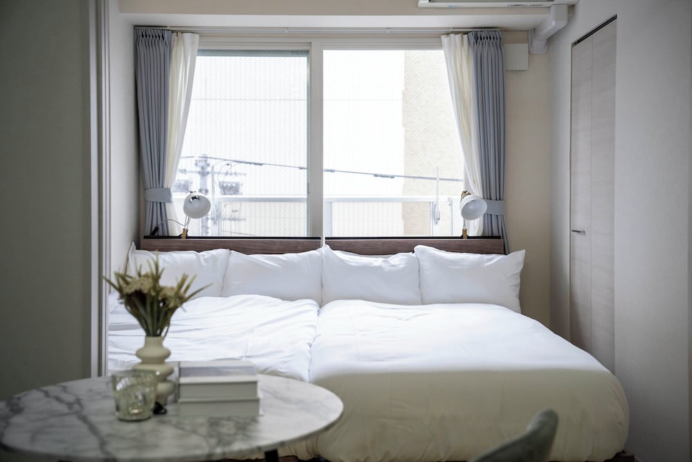 HILLS SAPPORO 402