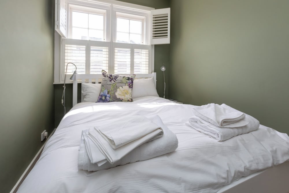 Beautiful & Cosy 2BD House - Southwark