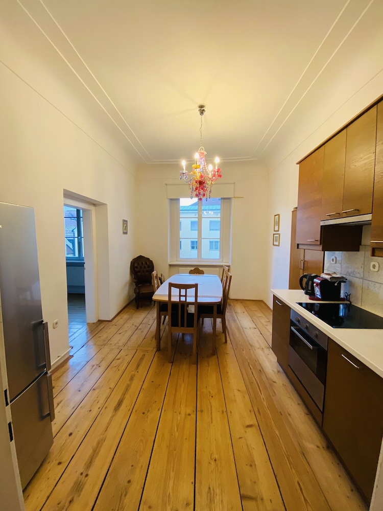 Hans-Sachs-Gasse 10