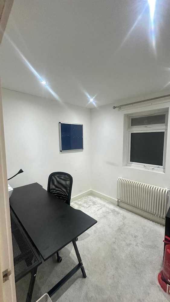 Charming 3 Bedroom House in West London
