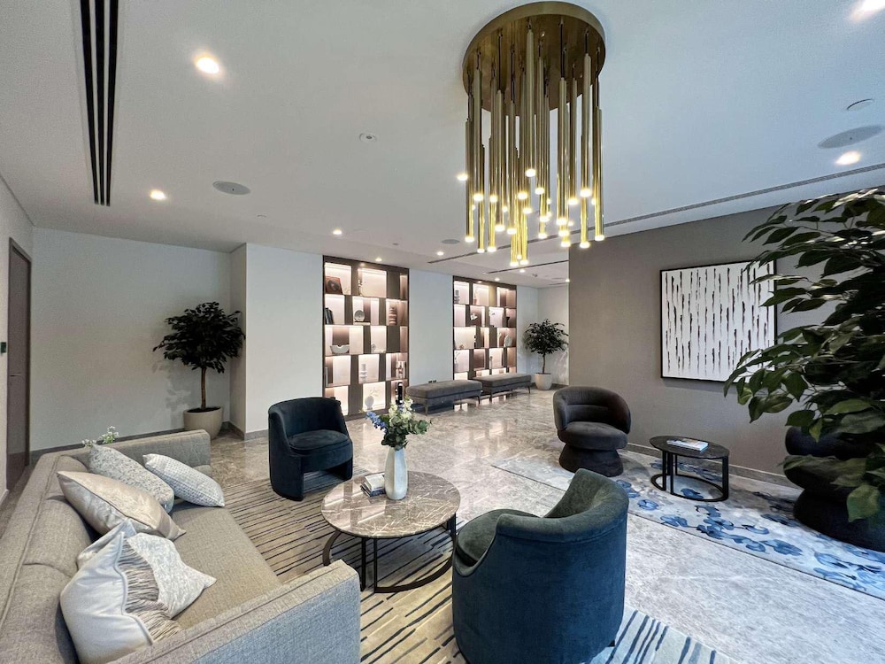Ultra LUX Burj View Spacious High Floor