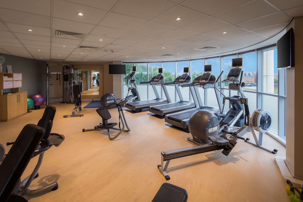 Luton Vacations - Hilton Garden Inn Luton North, United Kingdom - Property Image 70