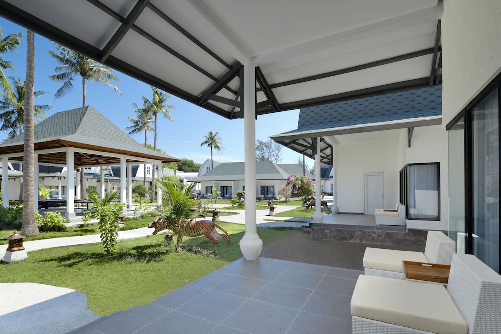 Jambuluwuk Oceano Resort Gili Trawangan