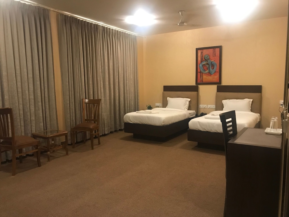 Noida Vacations - Mint Metropolitan Grand - Property Image 11