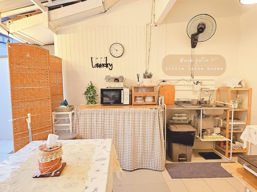 Little Latte House