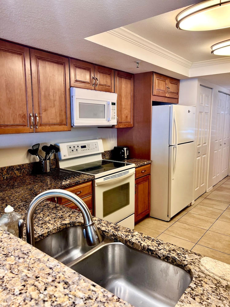Beach Cottage 1212 in Indian Shores