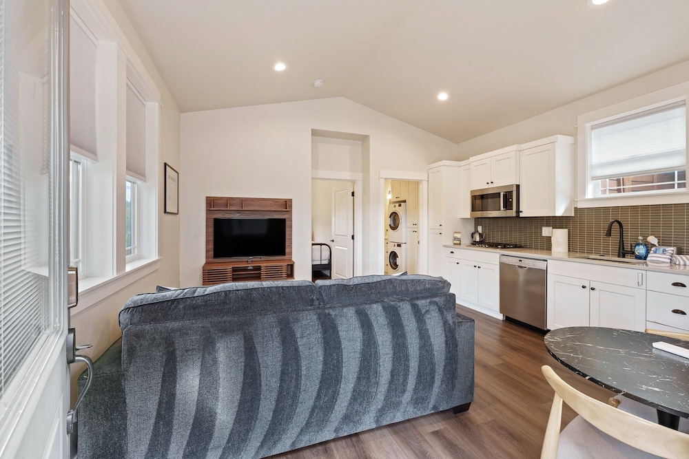 S'more Bend 4 Bedroom Home