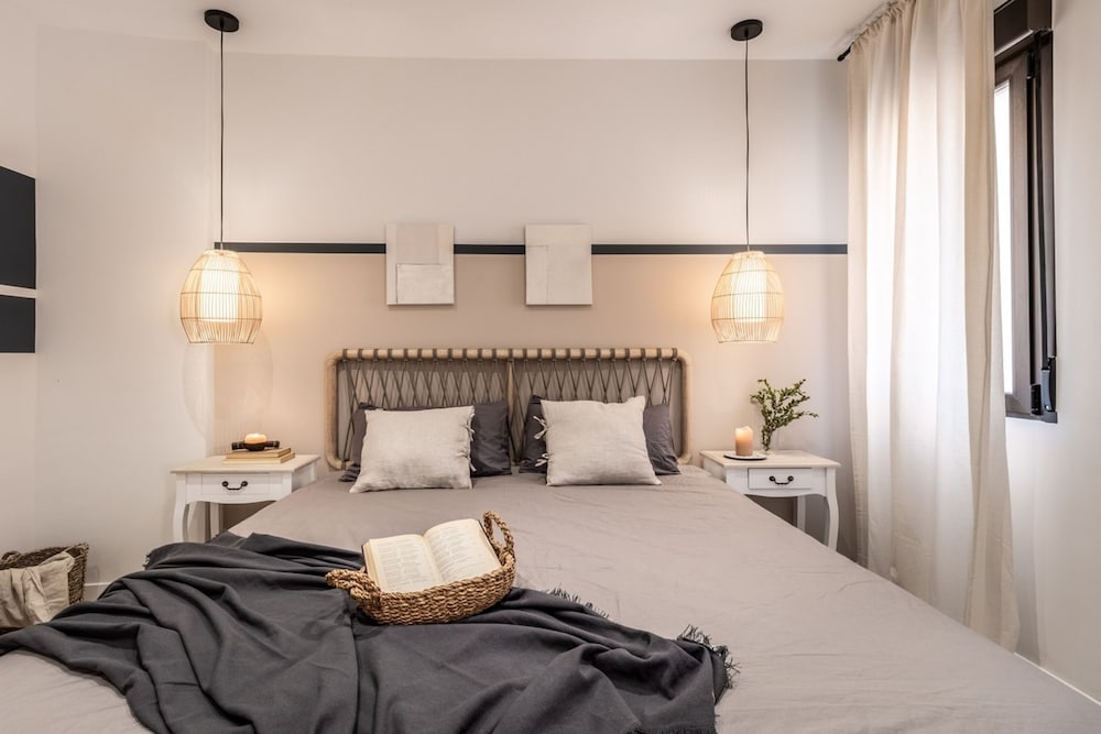 Sebastiano - 3 Bedrooms and Balcony in Almagro