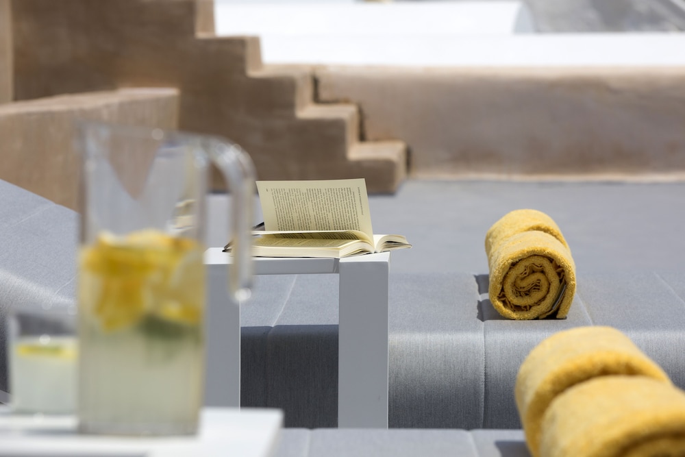 Villa Santorini 520