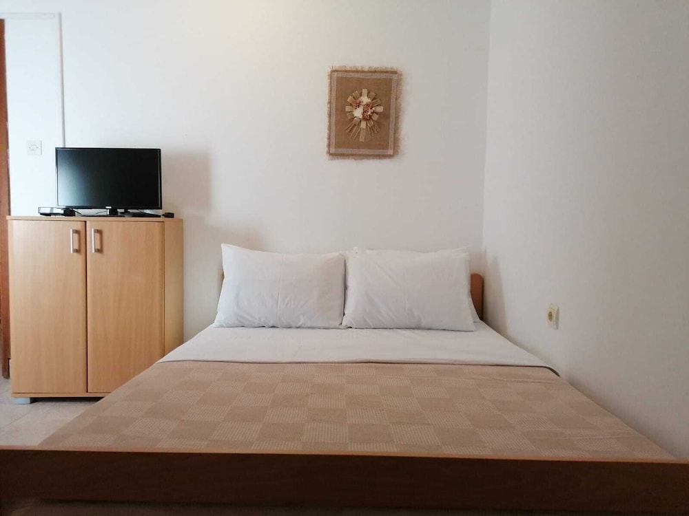 amisos boutique hotel view 2