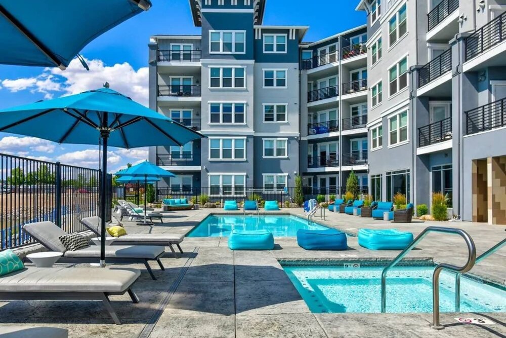 Designer Apt With Jacuzzi Walk To Casino Imax - Property Image 11