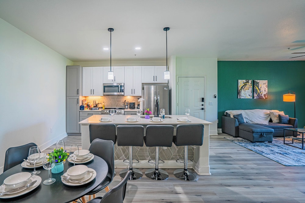 ROVE LIVING/KB - Zone Westgate
