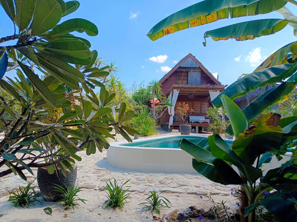Loedi Bungalows Rote