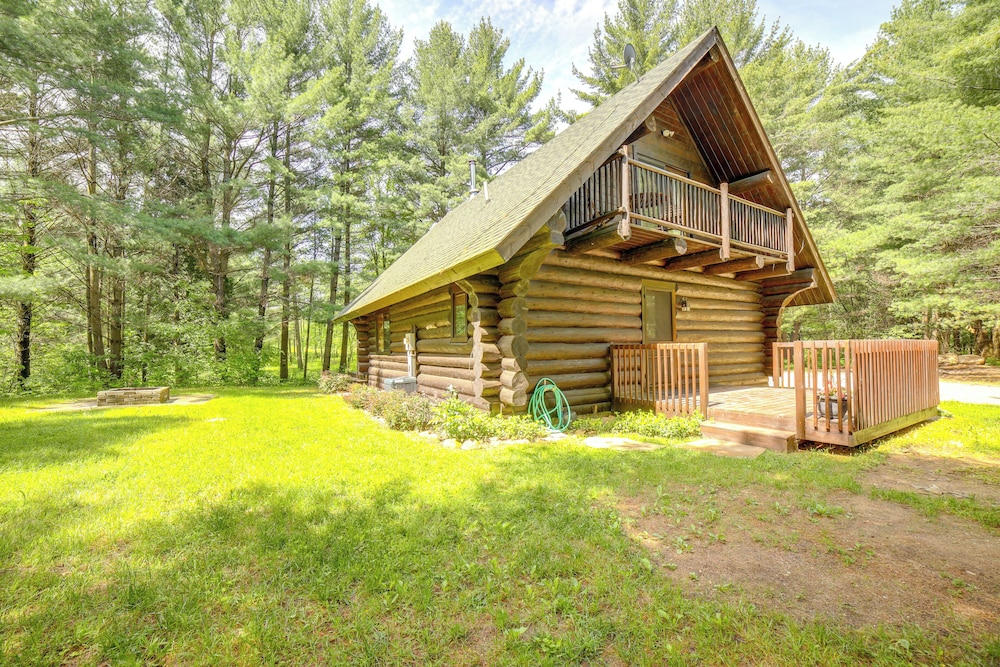 Secluded Log Cabin in NW Michigan: Hot Tub Deck - Property Image 4