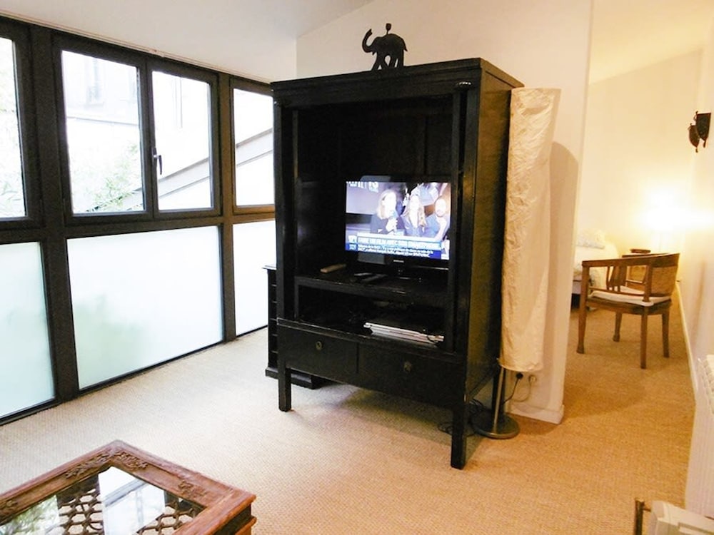 Loft Baron Citycosy in Paris