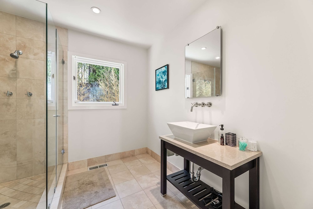 Allura Hollywood Hills LA s Most Incredible Views