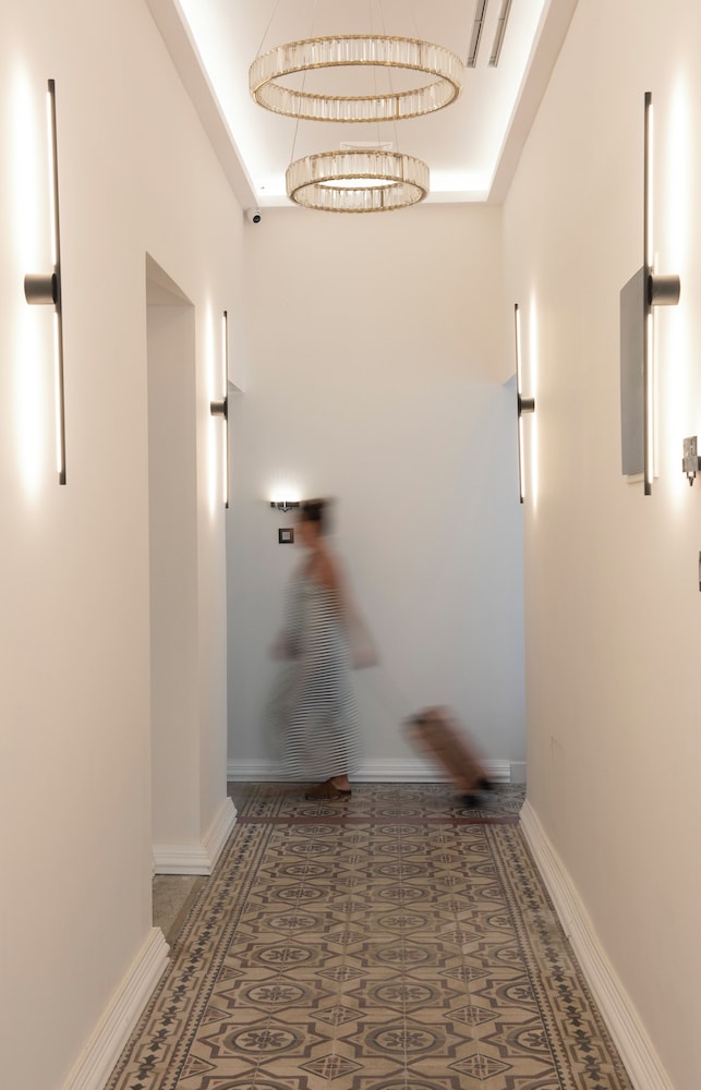 Jensen Luxury Suites