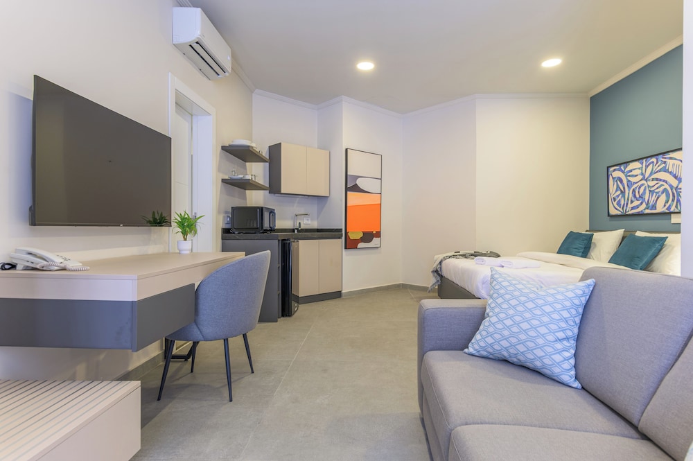 CityZen - Boutique Studios in Achrafieh