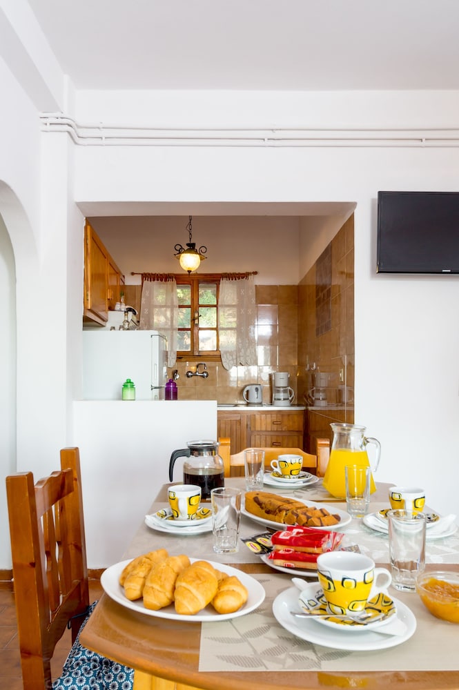 Romanza Villas