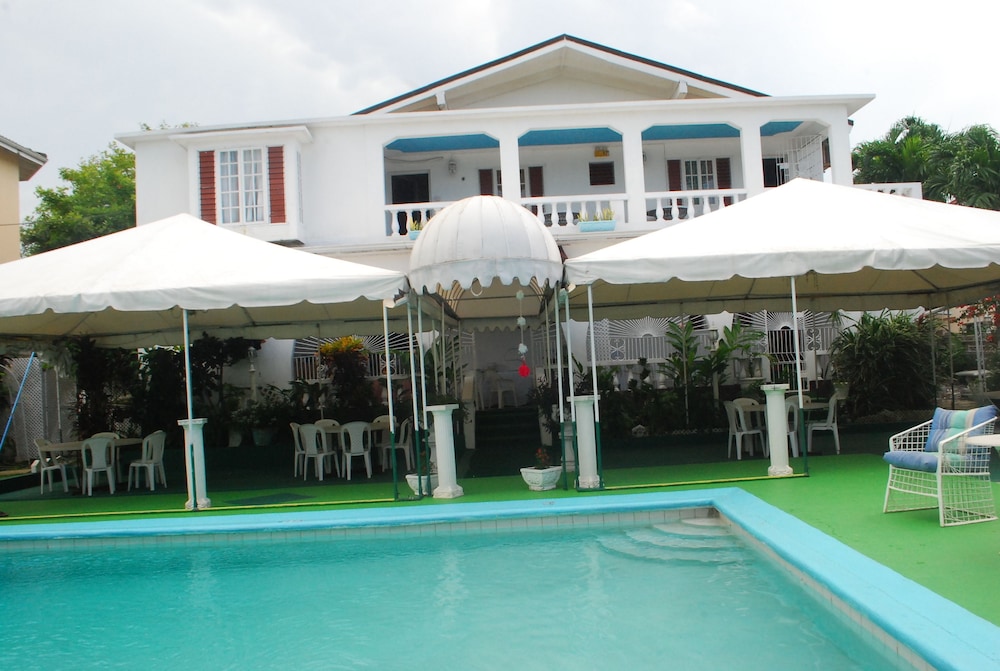 Hunter's Rest Villa