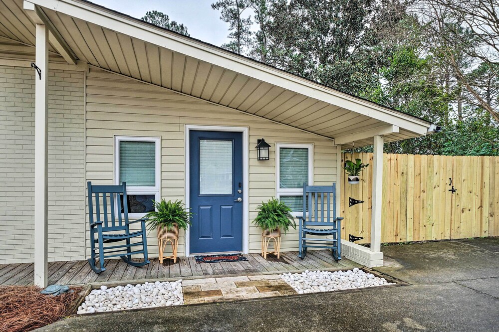 Wilmington Vacation Rental w/ Fire Pit! view 3