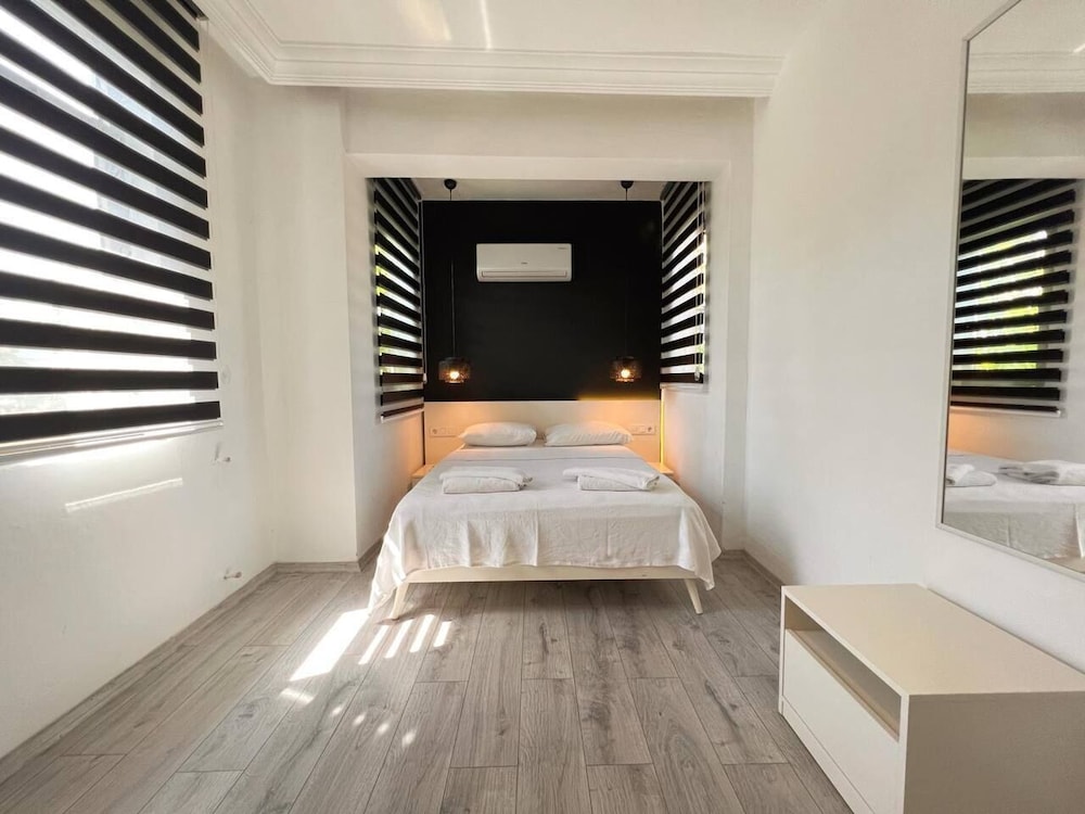 Burla Villa Çalış