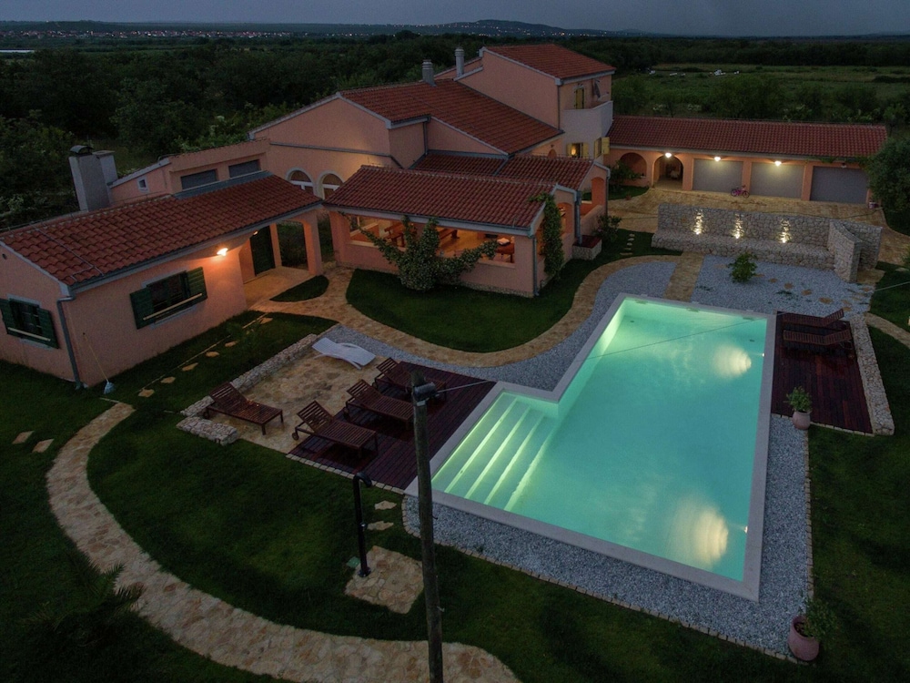 Villa in Skabrnje With Swimming Pool view 5