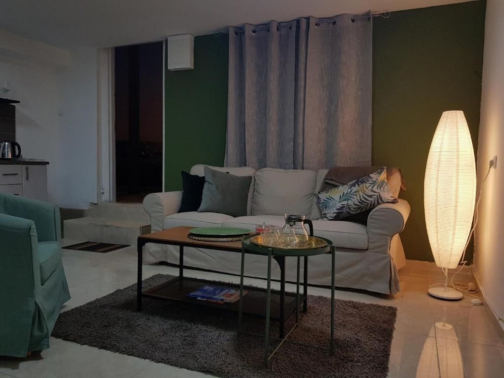 Large Beautiful Studio in Old Jaffa view 5