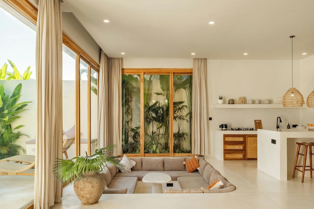 Villa Rheia Pererenan